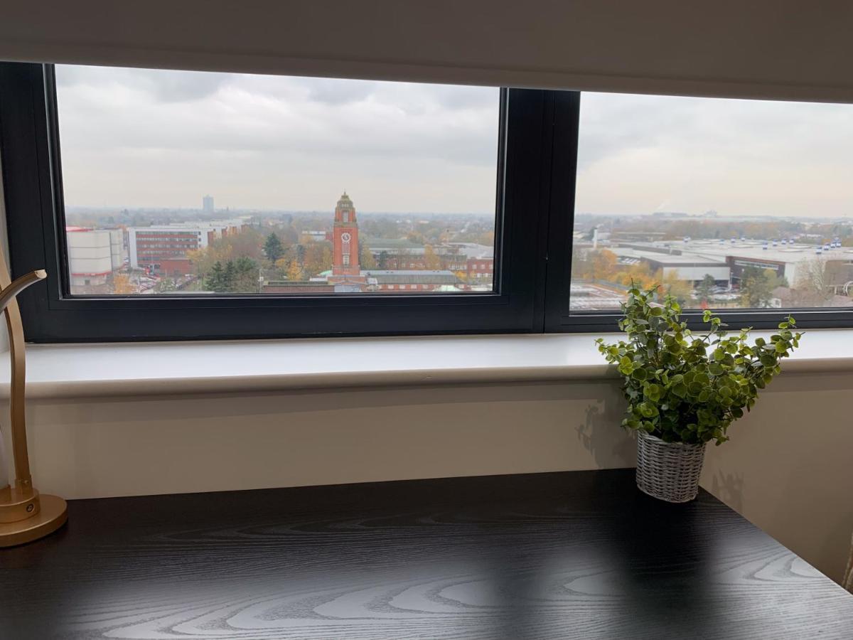 Stylish Studio Apt Overlooking Old Trafford 曼彻斯特 外观 照片